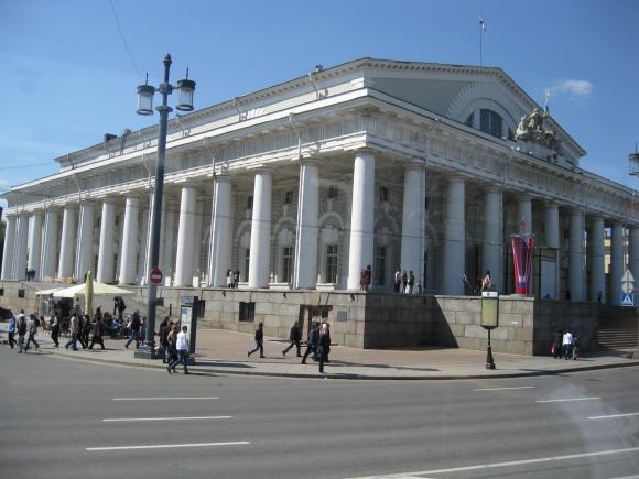 The former St. Petersburg Bourse today